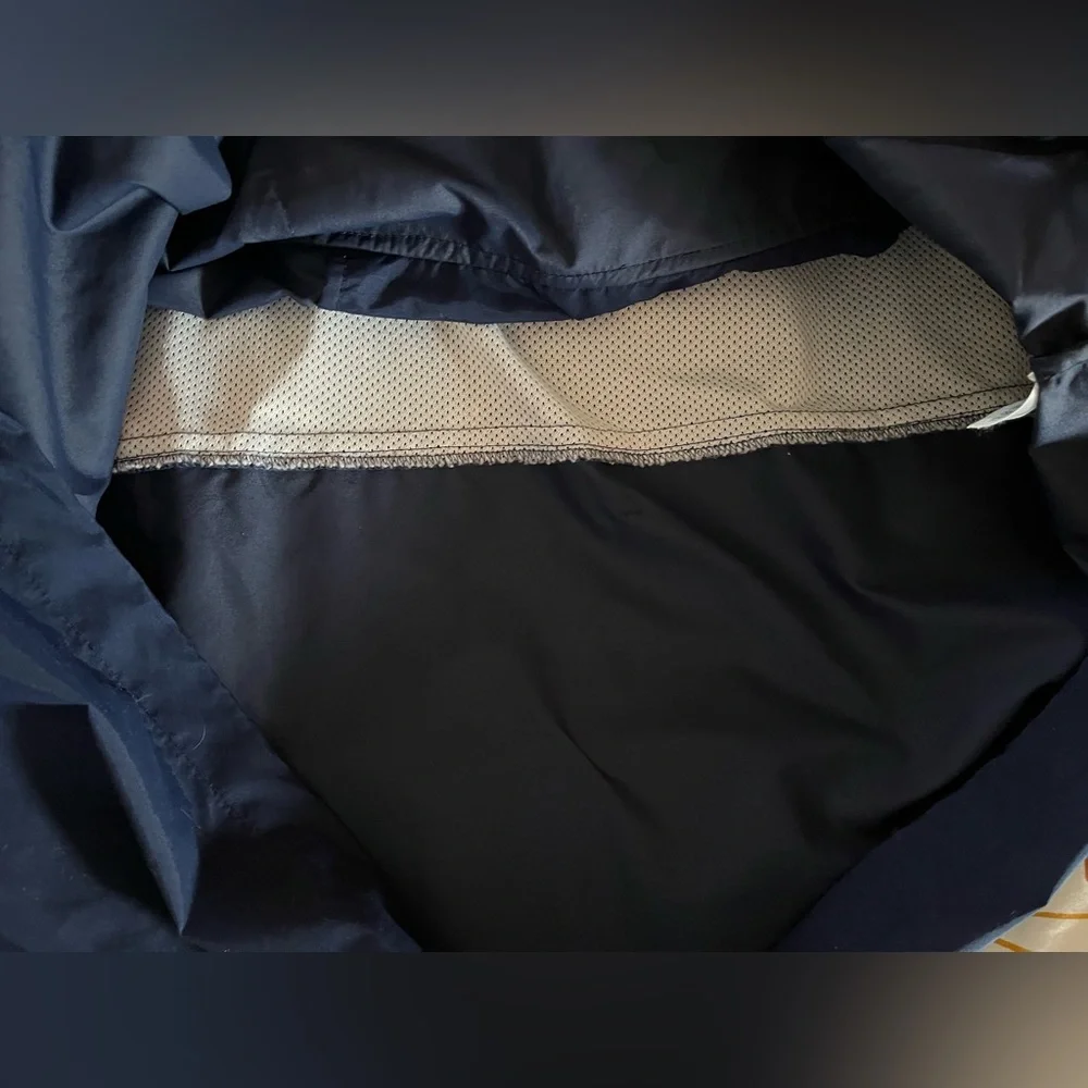 Men’s Land’s End navy blue golf windbreaker, XL half zip multiple pockets